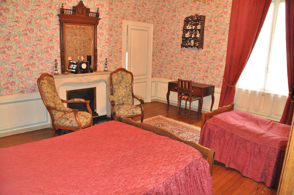 Chambres D'Hotes Le Manoir D'Esneval Criquetot-lʼEsneval Rum bild