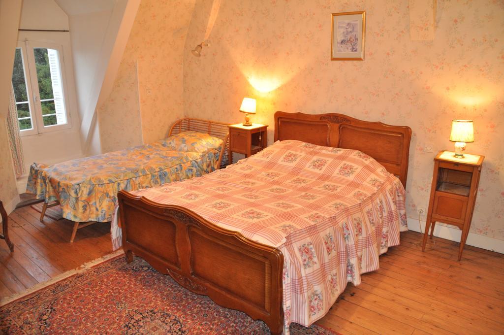 Chambres D'Hotes Le Manoir D'Esneval Criquetot-lʼEsneval Rum bild